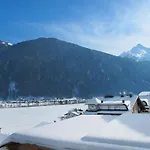 Tamerl-2 By Interhome * Schwendau